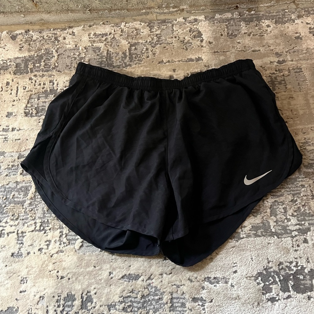 Nike Black Dri-Fit Tempo Shorts Size Medium
